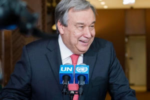 Tân Tổng Thư ký Liên Hợp Quốc tuyên thệ nhậm chức Tân Tổng Thư ký Liên Hợp Quốc tuyên thệ nhậm chức