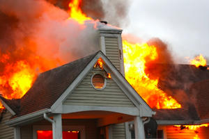 Bí ẩn thi thể người đàn ông tử vong trong ngôi nhà phát hoả lúc rạng sáng