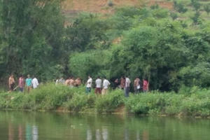 Thái Nguyên: Hai mẹ con chết đuối thương tâm trên sông Công Thái Nguyên: Hai mẹ con chết đuối thương tâm trên sông Công