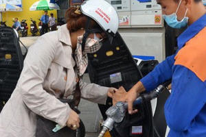 Giá xăng dầu tăng tiếp tục tăng, áp sát ngưỡng 19000 đồng/lít