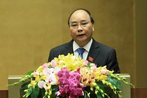 Thủ tướng Nguyễn Xuân Phúc báo cáo tình hình kinh tế-xã hội 2016, nhiệm vụ 2017