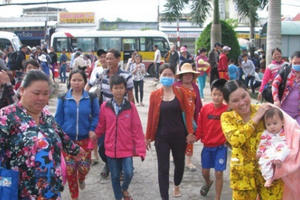 Ngay sau Noel, người miền Tây nháo nhào chạy bão