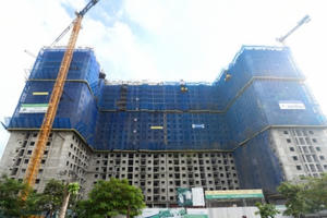 Cất nóc toàn dự án, thời điểm thích hợp để mua căn hộ EcoHome Phúc Lợi