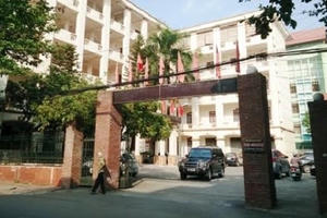 Xin đừng ngụy biện vì Nhân dân Xin đừng ngụy biện vì Nhân dân