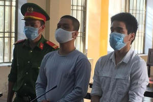 Ngày trả giá của hai anh em ruột rủ nhau đi buôn “hàng trắng”