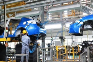 Sắp bãi bỏ thuế tiêu thụ đặc biệt với linh kiện ô tô sản xuất trong nước