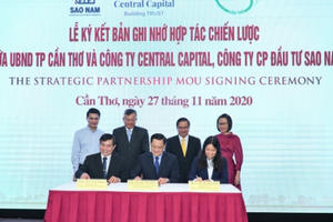 Lễ ký kết bản ghi nhớ hợp tác chiến lược giữa UBND TP Cần Thơ và Cty Central Capital - Cty Sao Nam Lễ ký kết bản ghi nhớ hợp tác chiến lược giữa UBND TP Cần Thơ và Cty Central Capital - Cty Sao Nam