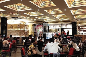 Kiểm tra hoạt động kinh doanh của Công ty Việt Thái Quốc Tế tại Nhà hát lớn Kiểm tra hoạt động kinh doanh của Công ty Việt Thái Quốc Tế tại Nhà hát lớn