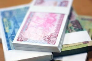 “Váng đầu" vì bị nhờ đổi tiền, nhân viên ngân hàng báo ốm, chuyển công tác