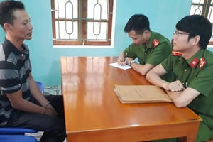 Thanh Hóa: Vác dao hạ cả vườn cây của hàng xóm do mâu thuẫn