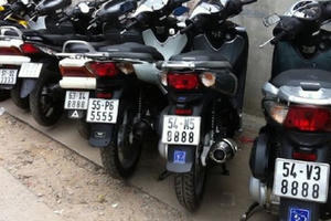 Xin cấp lại giấy đăng ký xe bị mất như thế nào?