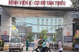 Cuộc sống trong tâm dịch Bệnh viện K Tân Triều