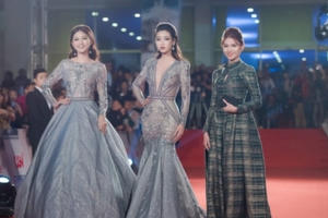 Dàn người đẹp HHVN 2016 gây ‘náo loạn’ thảm đỏ thời trang