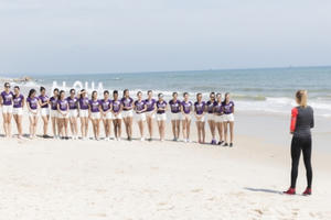 Á hậu Thiên Lý lần đầu huấn luyện thí sinh trong tập 9 “Tôi là Hoa hậu Hoàn vũ Việt Nam”