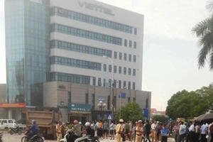 Vĩnh Phúc: Xe tải chở đất gây tai nạn, một người tử vong