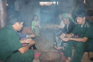 Dân vận tốt để giữ gìn biên cương Tổ quốc Dân vận tốt để giữ gìn biên cương Tổ quốc