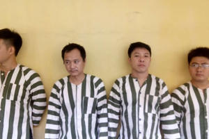 Triệt phá 2 ổ cá độ bóng đá mùa World Cup