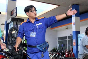 Đại gia Nhật mở trạm xăng đầu tiên, giá xăng sẽ giảm?