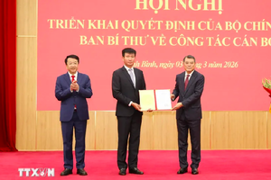 Ông Trần Huy Tuấn được Bộ Chính trị chuẩn y giữ chức Bí thư Tỉnh ủy Ninh Bình