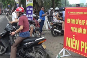 Nghỉ lễ 30/4: Gửi xe miễn phí tại Vườn Thú Hà Nội Nghỉ lễ 30/4: Gửi xe miễn phí tại Vườn Thú Hà Nội