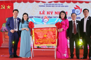 Từng bừng lễ kỉ niệm 10 năm thành lập trường THCS Cầu Giấy