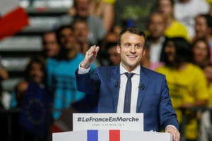 Ông Macron trở thành tân tổng thống Pháp