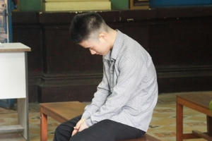 Mất mạng vì kêu người đi đánh bạn trai mới của bồ cũ