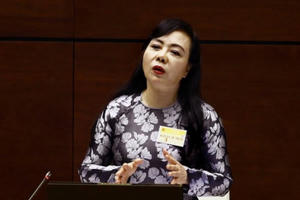 Bộ trưởng Tiến giải trình 1 cây kim chênh giá 7 lần