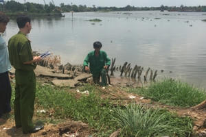 TP HCM: Đi đánh cá, phát hiện thi thể người trôi sông