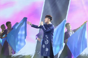 The Voice Kids: Vũ Cát Tường “cạn lời” khi học trò biến hit “Cô gái ngày hôm qua” thành cải lương The Voice Kids: Vũ Cát Tường “cạn lời” khi học trò biến hit “Cô gái ngày hôm qua” thành cải lương