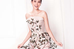 Vượt qua mọi tin đồn, Phạm Hương khoe phong thái sang chảnh cùng lời nhắn "Tôi sẽ sớm trở lại showbiz"