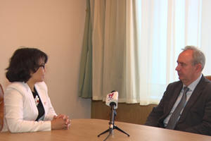 Nga sẵn sàng đưa thuốc chữa ung thư đặc hiệu mới đến với Việt Nam Nga sẵn sàng đưa thuốc chữa ung thư đặc hiệu mới đến với Việt Nam