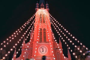 TP HCM: Không khí Giáng sinh tràn ngập đường phố