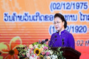 Tình cảm thủy chung Việt - Lào không bao giờ thay đổi