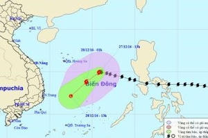 Bão số 10 suy yếu thành áp thấp, khả năng cao không ảnh hưởng tới miền Trung