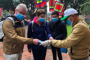 NÓI THẲNG: Tổng cục Du lịch "làm" luật riêng