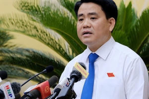 Sau gần 1 tháng, Chủ tịch Hà Nội “xin rút kinh nghiệm sâu sắc” vụ nước sông Đà