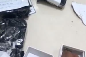 Bán hàng qua mạng, đóng gạch vỡ thay cho Iphone 6