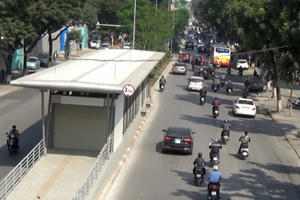 Bất cập khi vận hành tuyến buýt nhanh BRT? Bất cập khi vận hành tuyến buýt nhanh BRT?