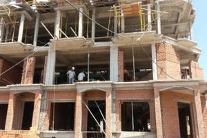 TP HCM: Trung bình 2 vụ vi phạm trật tự xây dựng mỗi ngày TP HCM: Trung bình 2 vụ vi phạm trật tự xây dựng mỗi ngày