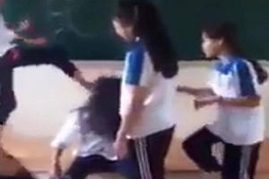 Bạo lực học đường: Lòng trắc ẩn bị… đánh rơi