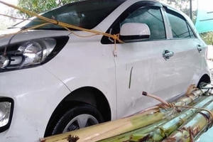 Muôn kiểu tránh ngập, chống bão cho ô tô được cư dân mạng chia sẻ rần rần