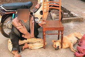 “Cẩu tặc” đánh chủ nhà trọng thương khi bị phát hiện