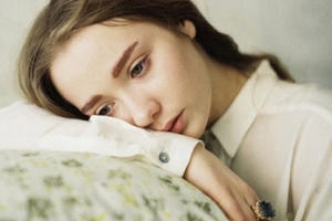 Số đen ngày 20/10: Chàng trai bị bạn gái cắt đứt liên lạc vì lỡ 'đánh rơi' cô giữa đường khi đang đi chơi