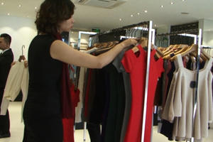 Bản tin Thời trang Plus số 34: Thị trường thời trang sôi động ngày 20/10