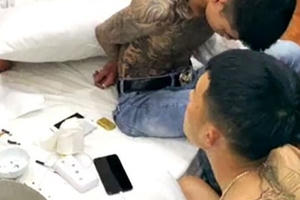 Bắt quả tang 14 "nam thanh nữ tú" đang bay lắc trong 2 căn biệt thự sang trọng ở Đà Lạt