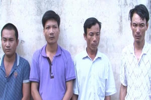 Thanh Hóa: Bắt giữ 4 đối tượng “bảo kê” máy gặt