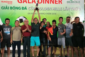 Đội Thịnh Quốc Phong vô địch giải bóng đá Cup Golden Hills