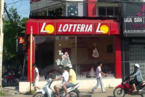 Phát hiện Lotteria Việt Nam cung cấp suất ăn công nghiệp không có giấy phép