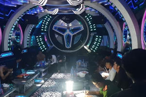 Lâm Đồng: “Đột kích” quán karaoke, bắt quả tang hàng chục thanh niên sử dụng ma túy